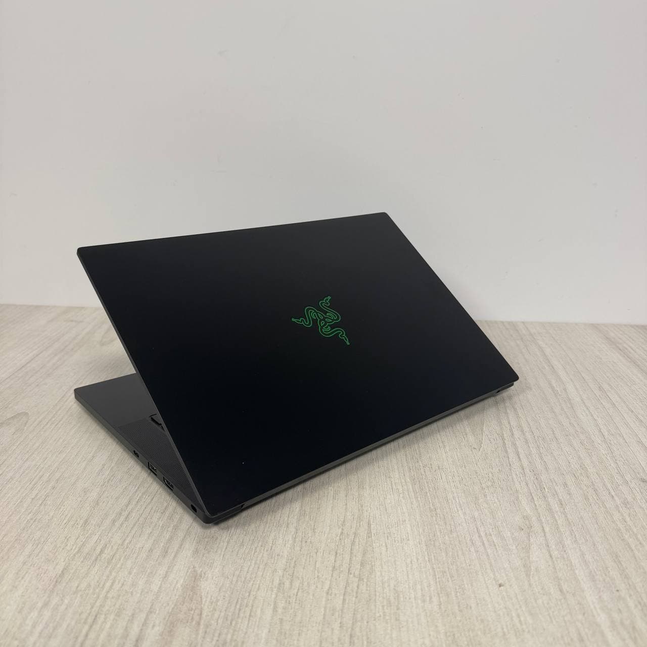 Razer Blade 14 RZ09-0427 - фото 5