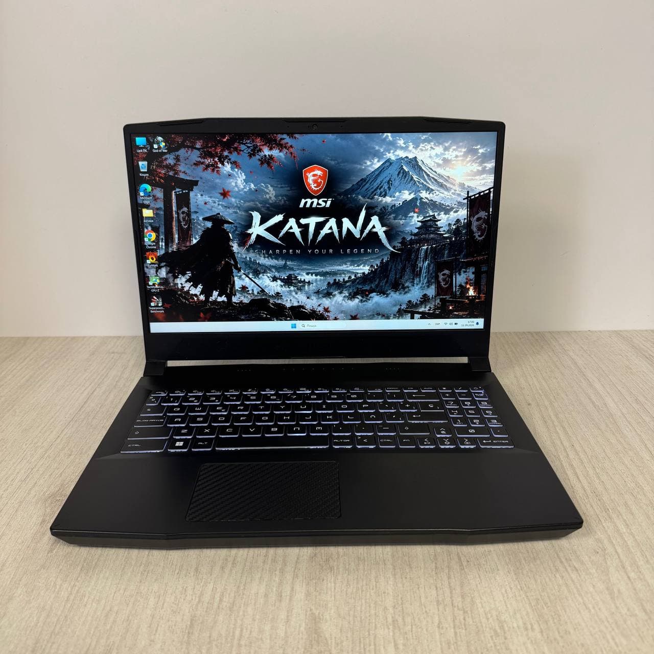 MSI Katana GF66 11UC 15.6" FHD 120Hz Core i5-11400H 8/512 RTX 3050 4GB