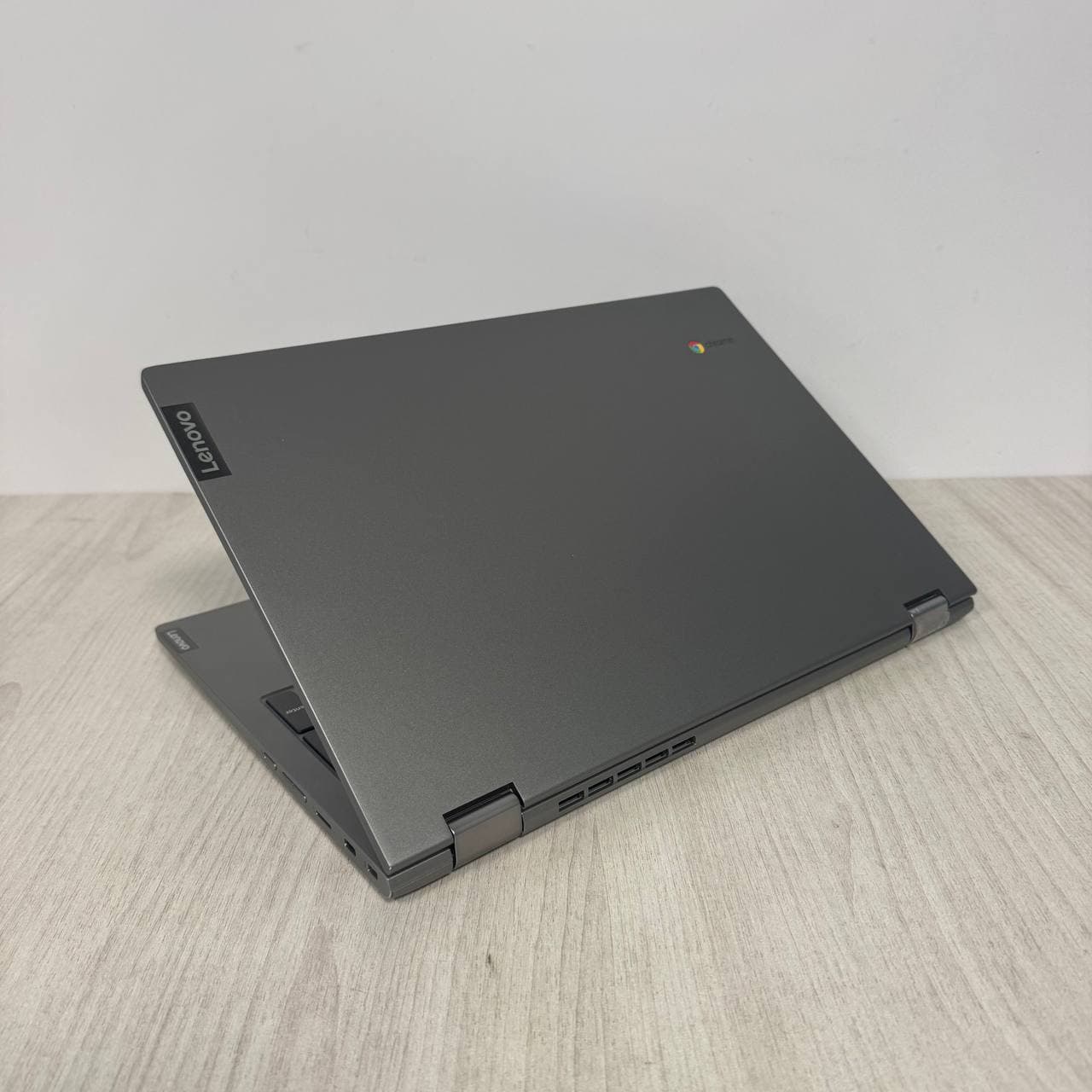 Lenovo Chromebook C340-15 x360 Touch - фото 5