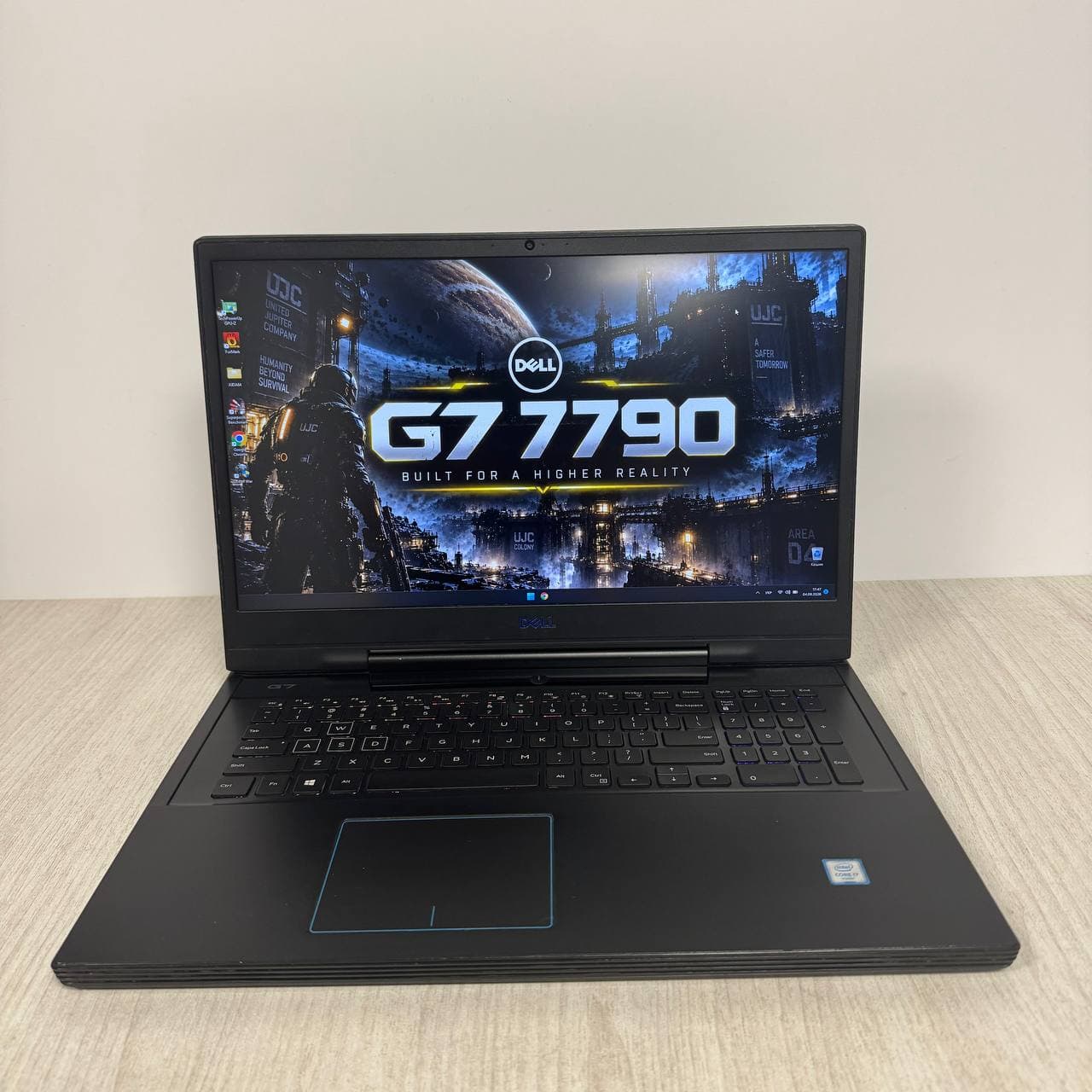 Dell G7 7790 17.3" FHD Core i7-9750H 16/500 RTX 2060 6GB