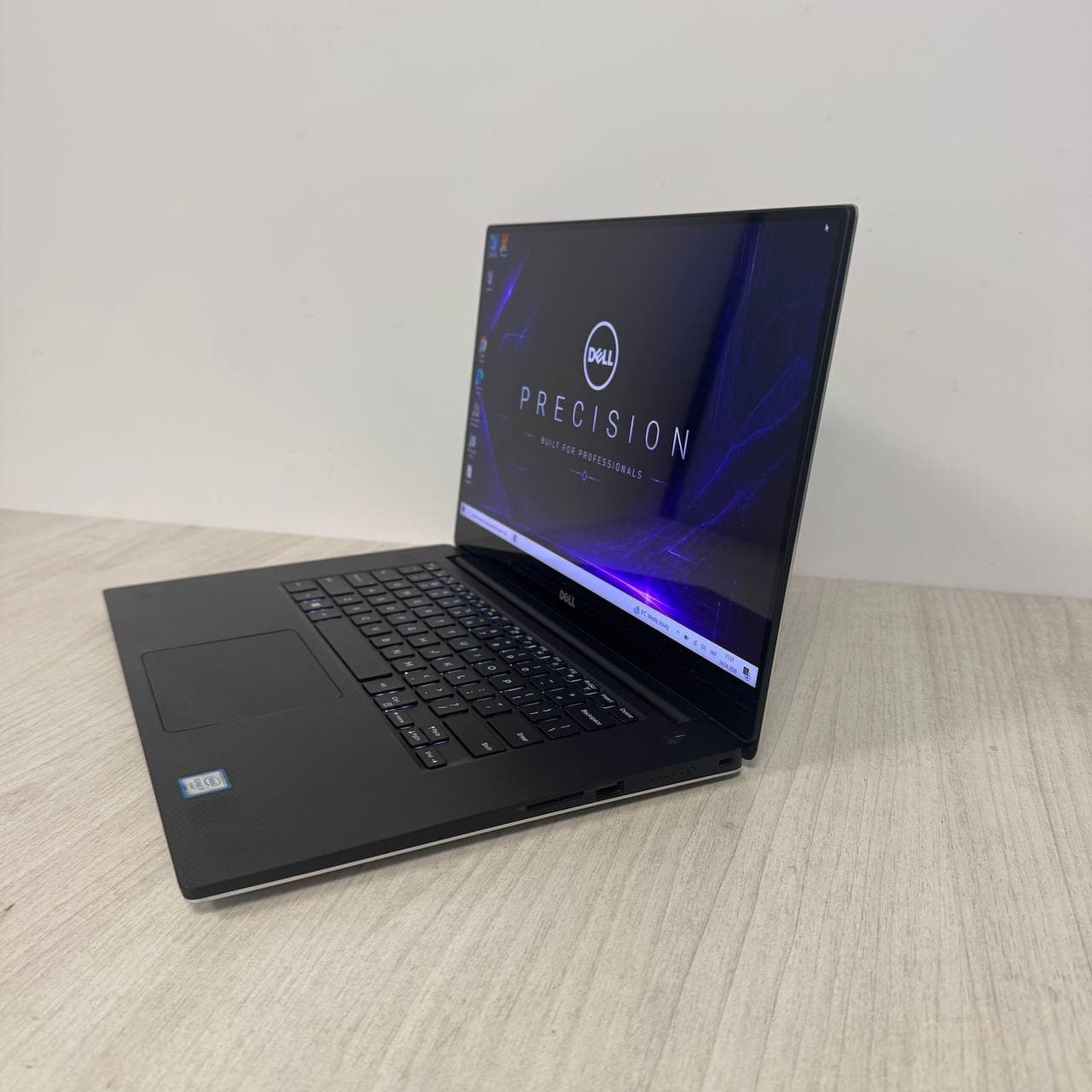 Dell Precision 5510 4K Touch - фото 5