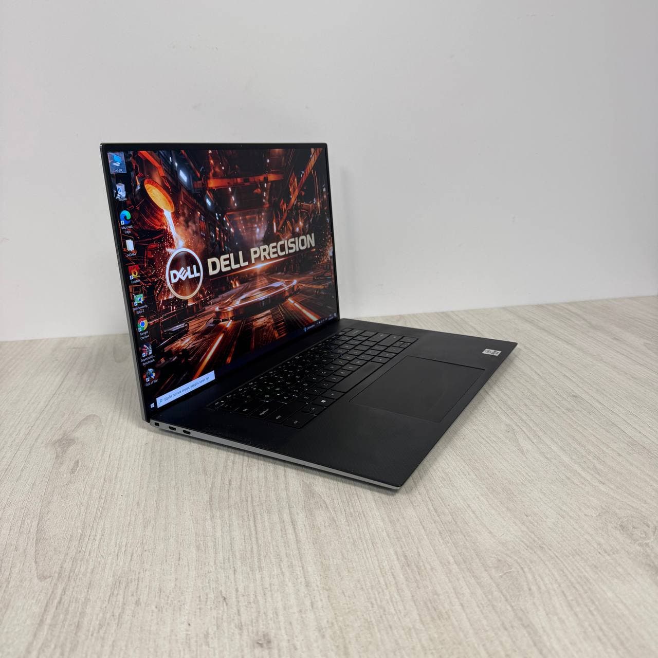 Dell Precision 5750 - фото 4