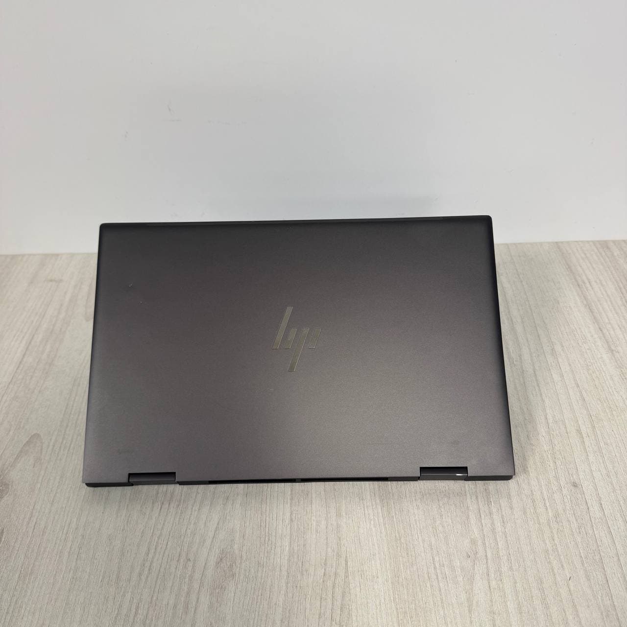 HP Envy 15-ey0013dx x360 Touch - фото 7