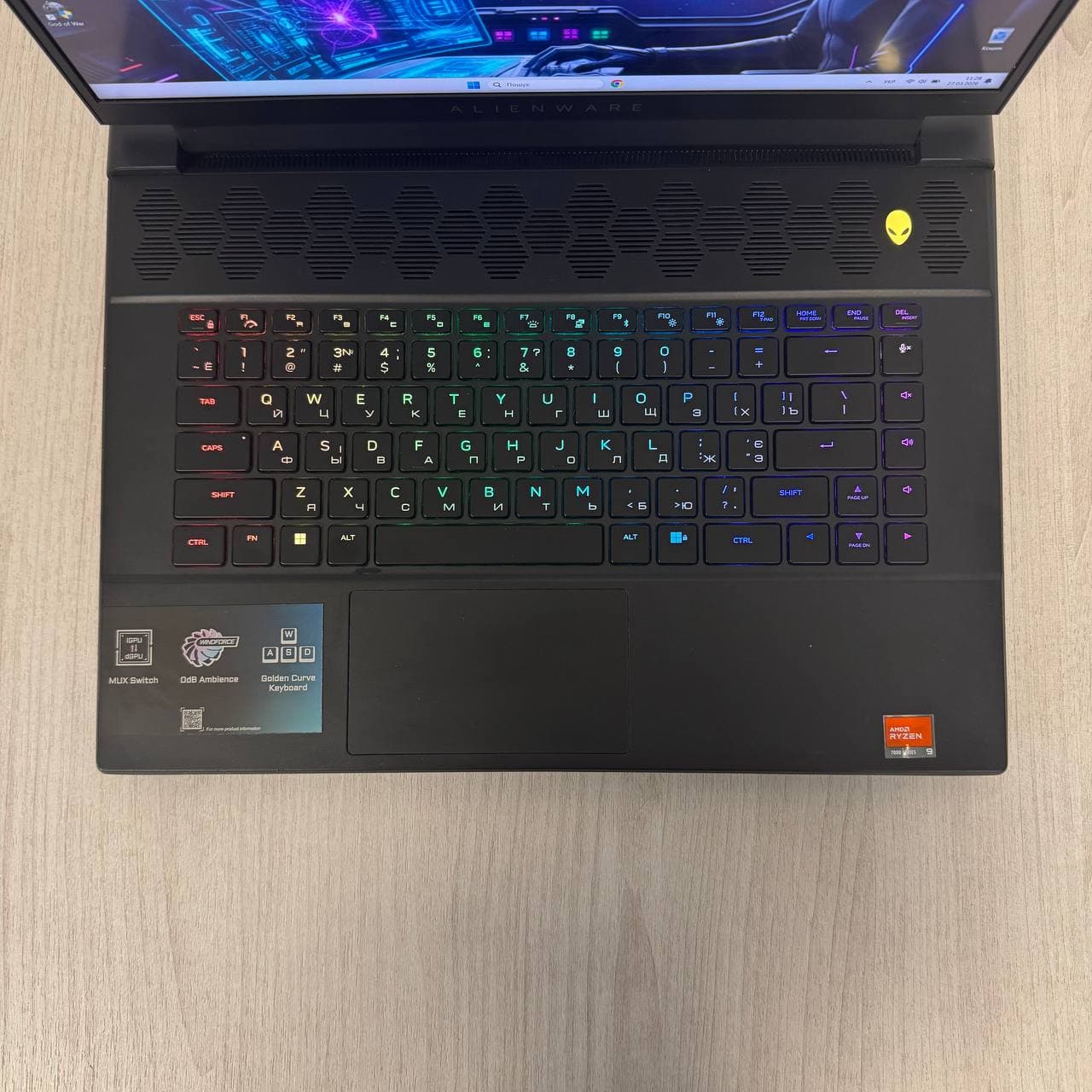 Dell Alienware m16 R1 - фото 3
