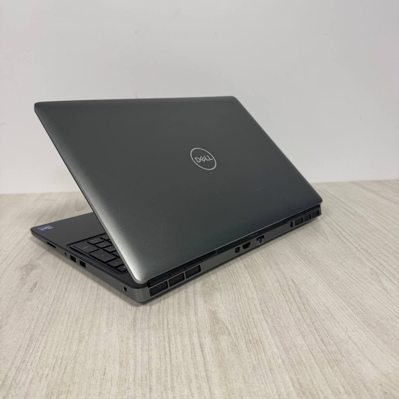 Dell Precision 7560 RTX A4000 - фото 7