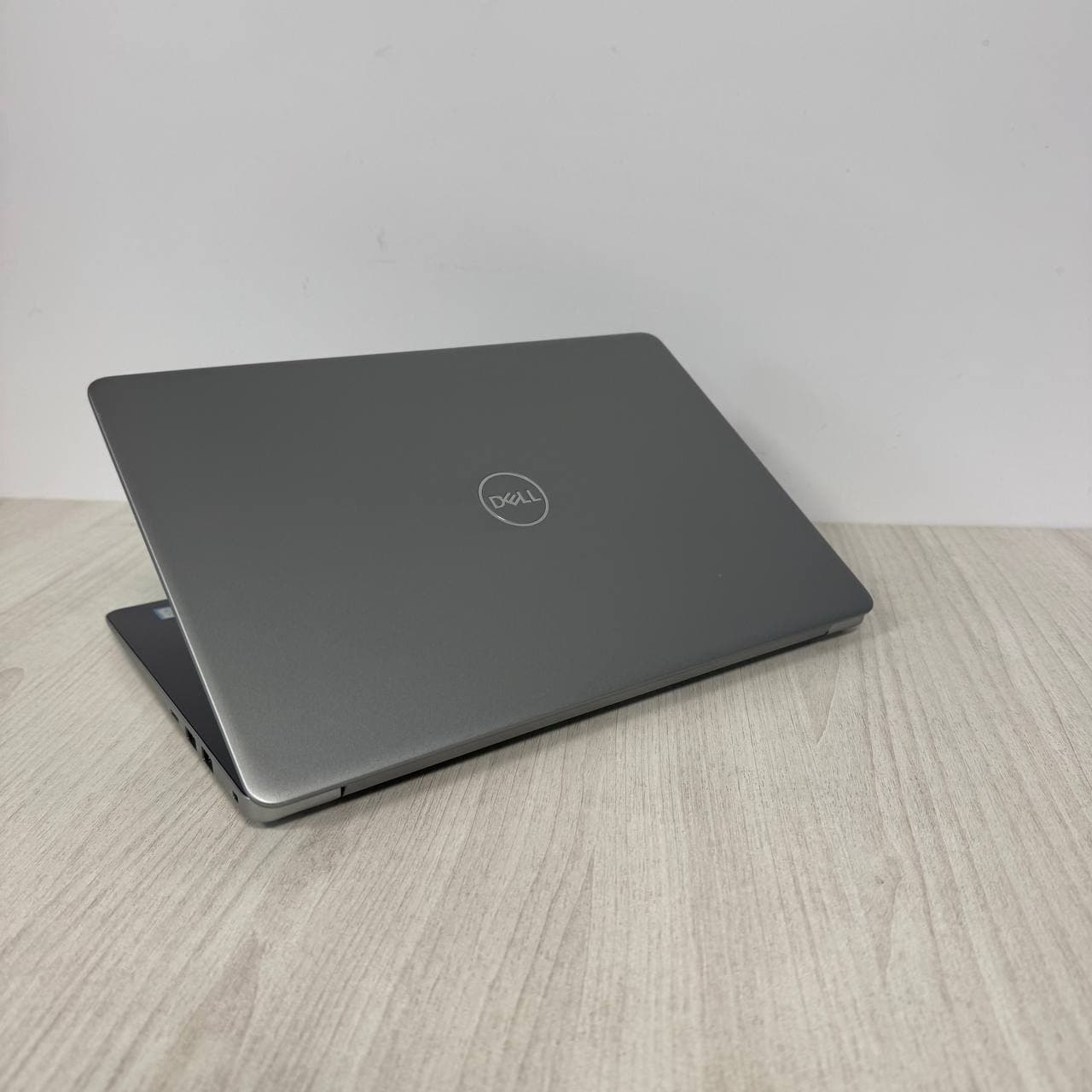 Dell Vostro 5370 - фото 5