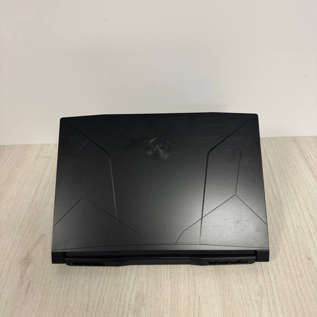 MSI Bravo 15 C7VF - фото 6