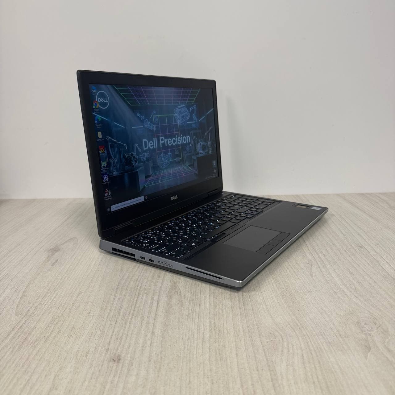 Dell Presicion 7540 T2000 SSD 512GB - фото 4
