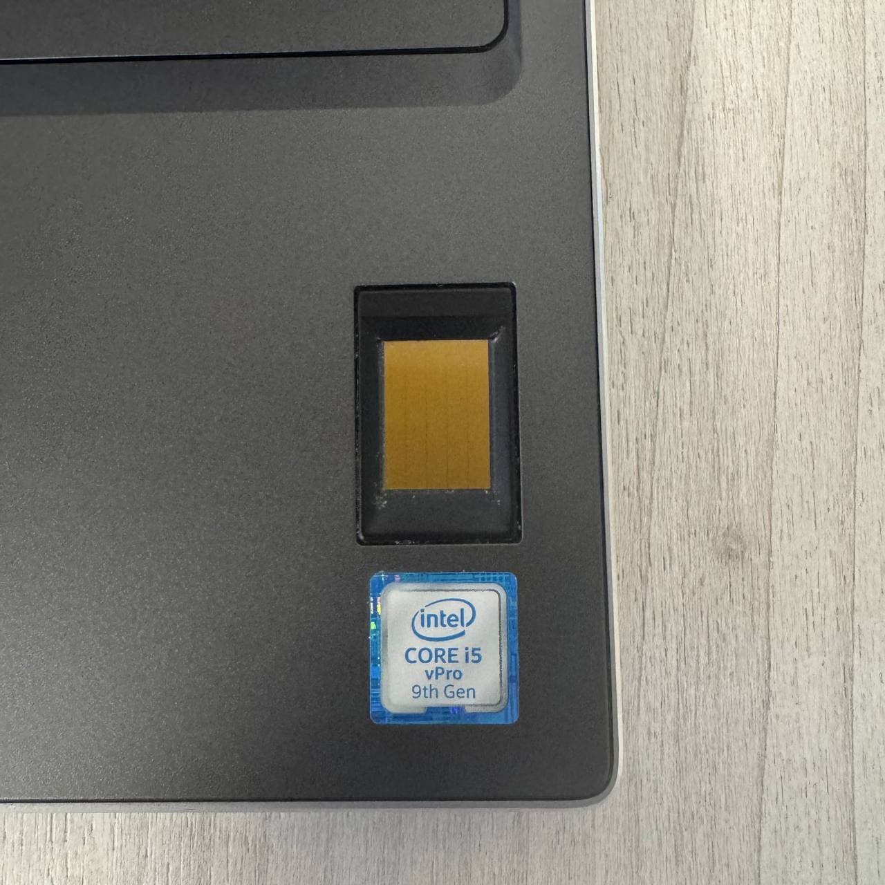 Dell Presicion 7540 T2000 SSD 256GB - фото 2