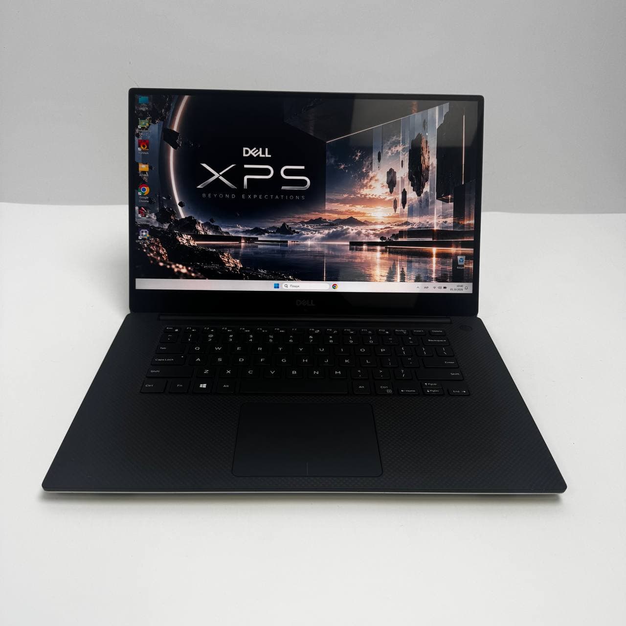 Dell XPS 7590 15.6" 4K i7 9750H 8/256 GTX 1650 4GB