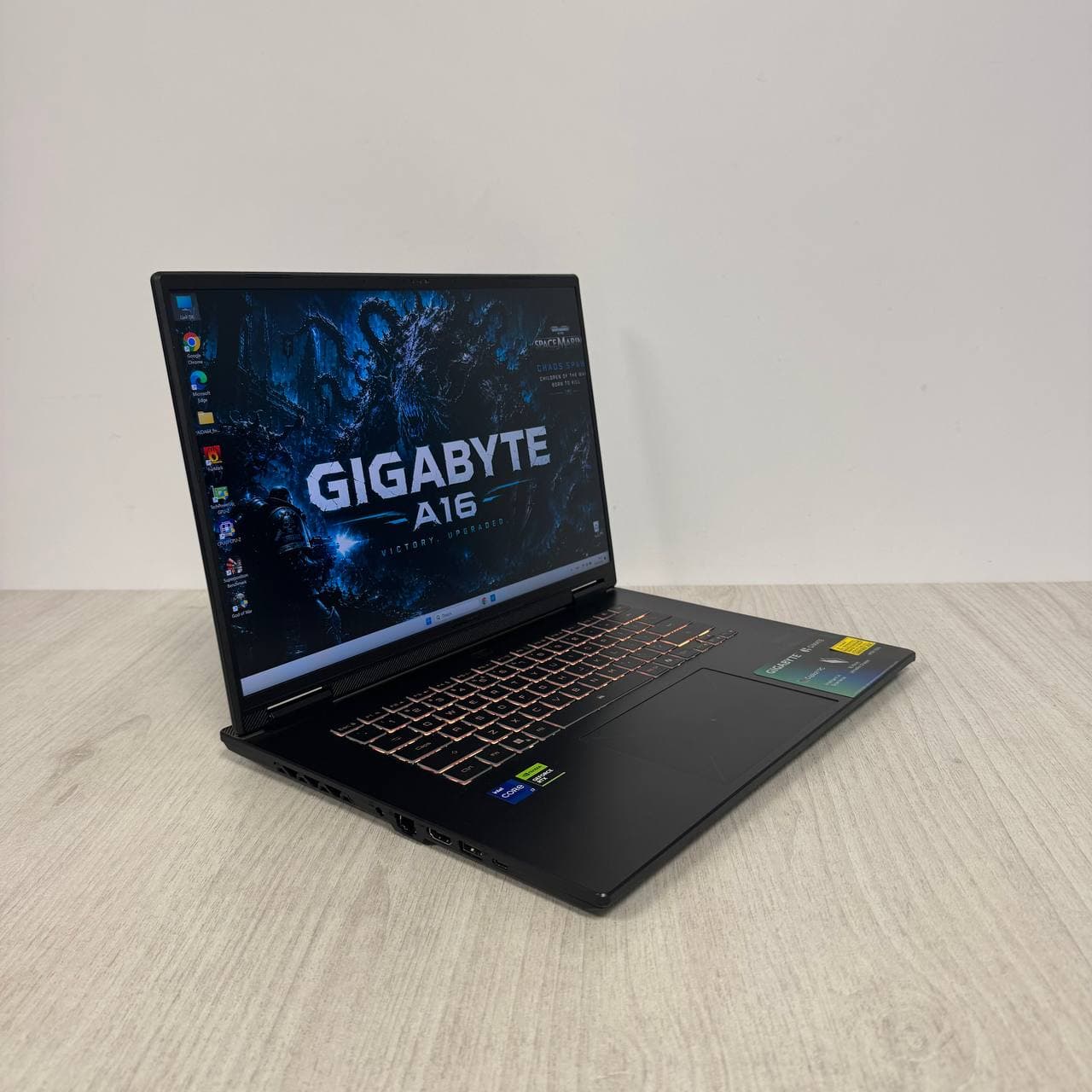 Gigabyte A16 CVH 2K 240Hz - фото 3