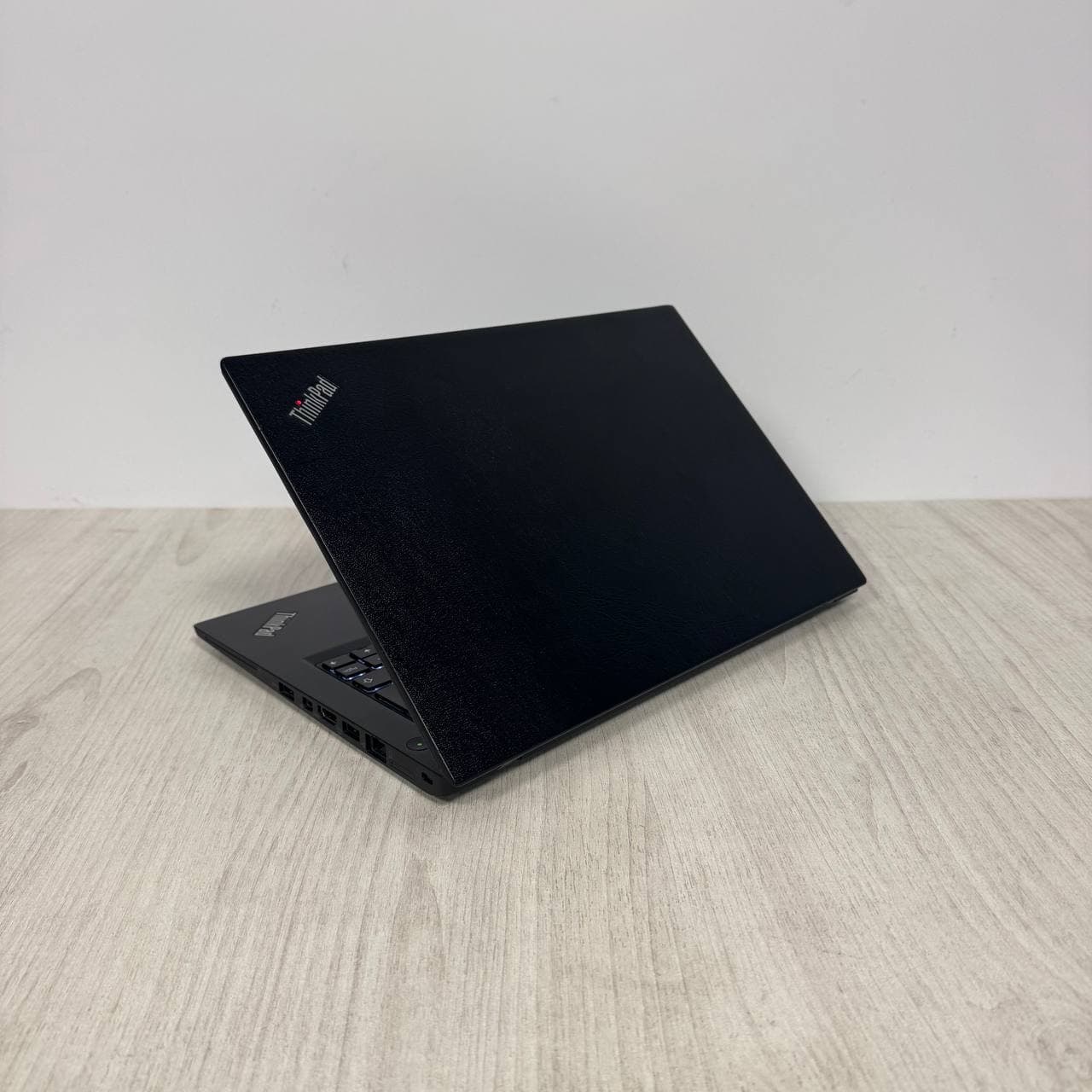 Lenovo ThinkPad T460s - фото 6