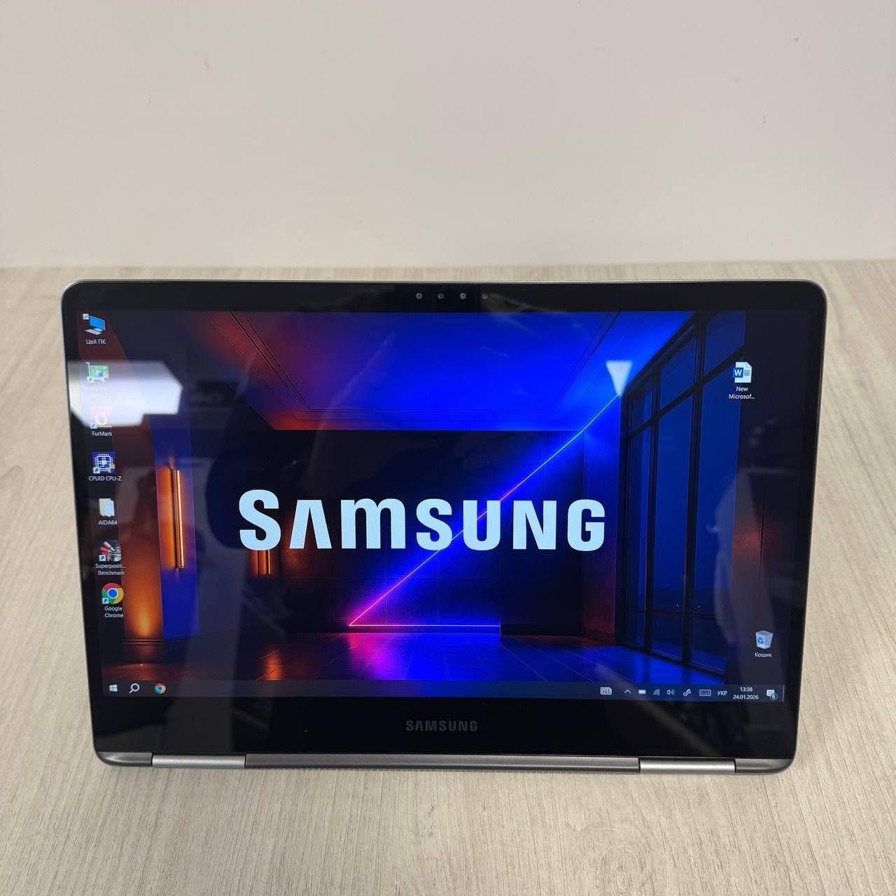 Samsung NP940X5N-X02US x360 Touch - фото 8