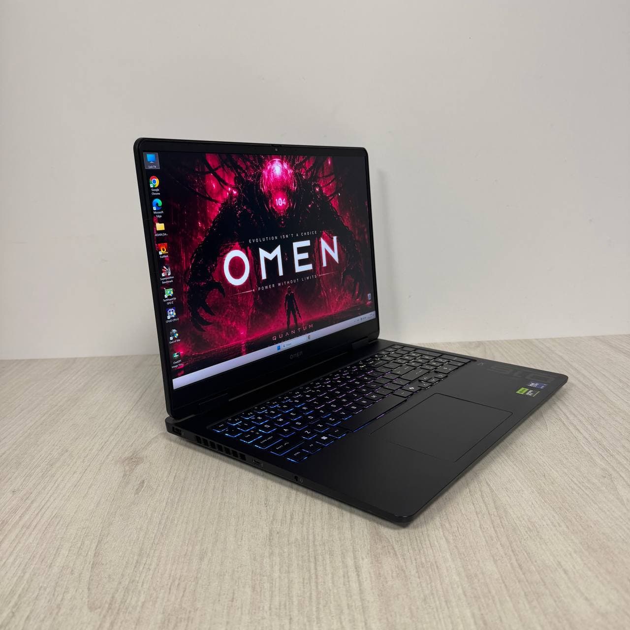 HP Omen 16 Slim 16-an0001nr - фото 3