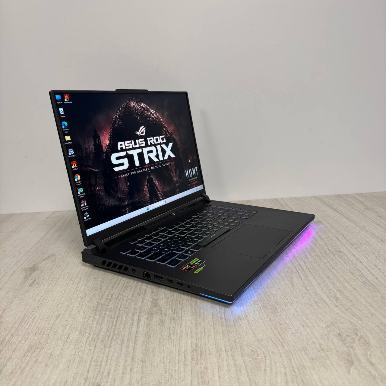 Asus ROG Strix G16 G614PP Ryzen 9 8940HX - фото 5