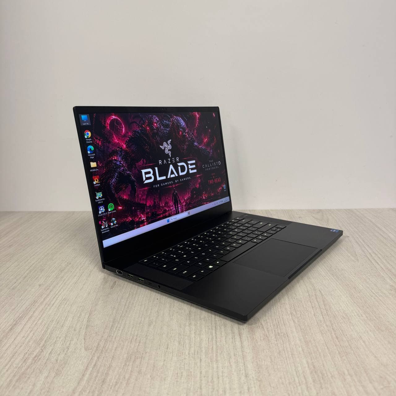 Razer Blade 15 RZ09-0409  FHD 360Hz - фото 3