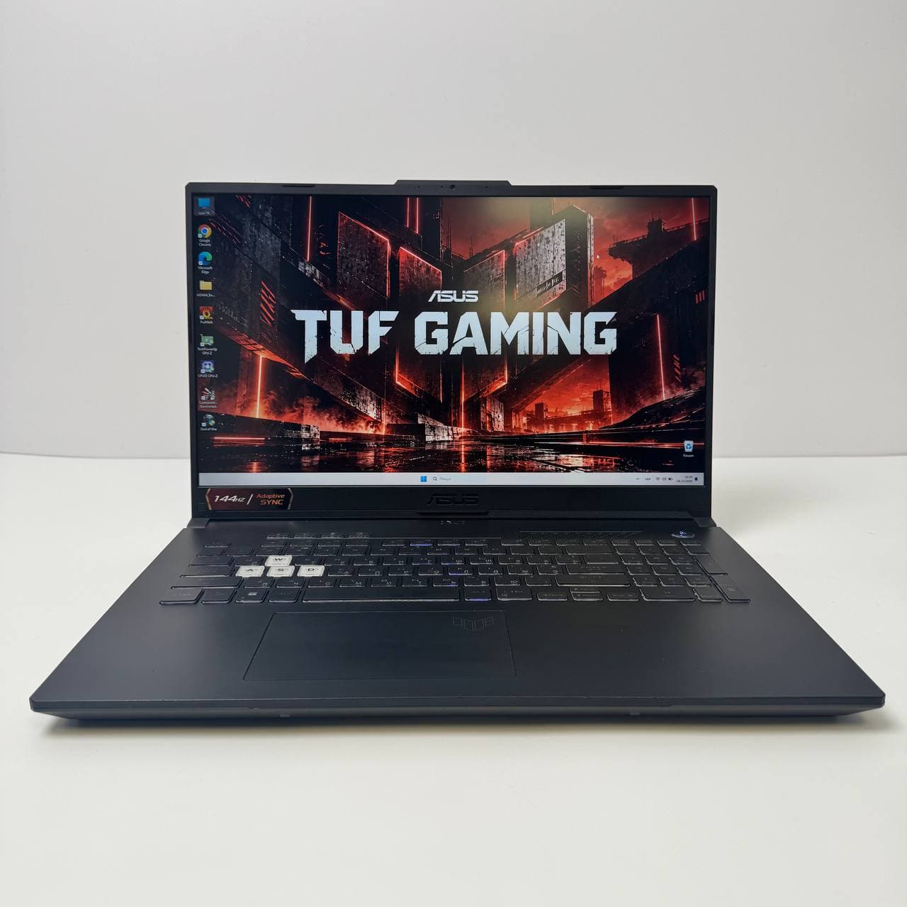Asus TUF A17 FA707RE 17.3" FHD 144Hz Ryzen 5 6600H 16/512 RTX 3050 Ti 4GB