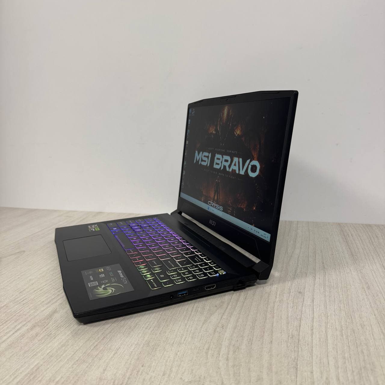 MSI Bravo 15 C7VFK - фото 4
