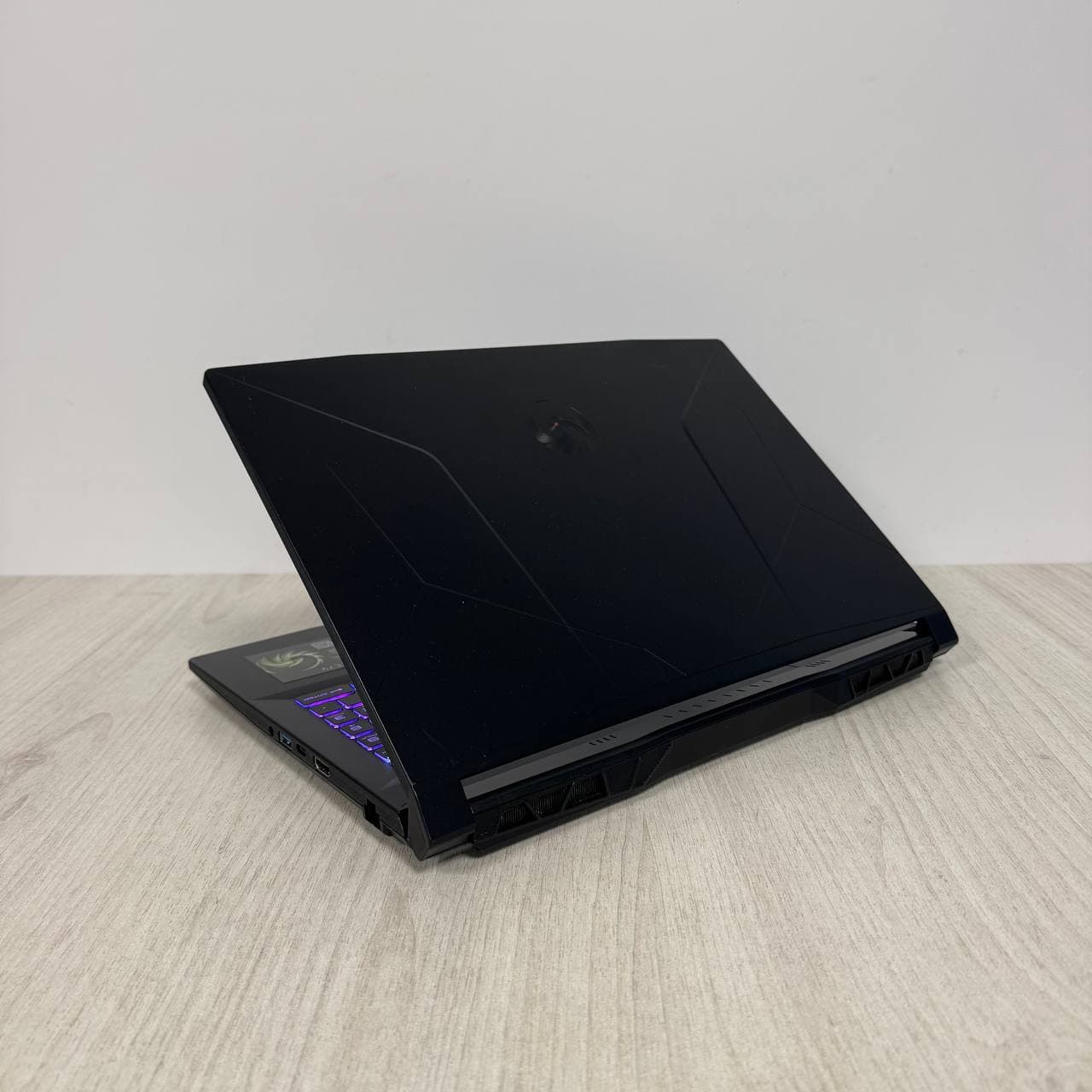 MSI Bravo 15 C7VFK - фото 5