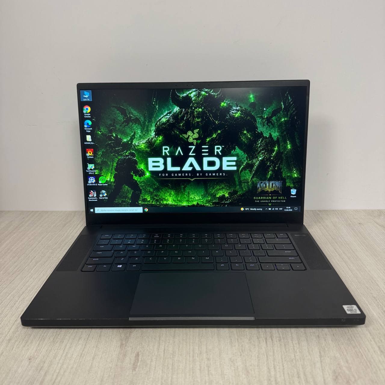 Razer Blade 15 RZ09-0369 - фото 1