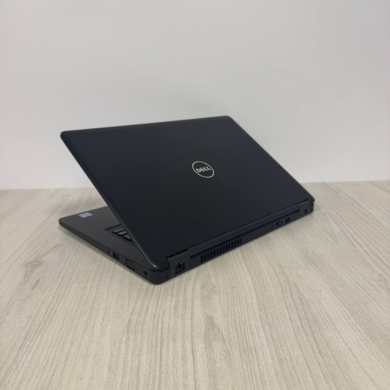 Dell Latitude 5480 i7-6600U NVIDIA 930MX - фото 7