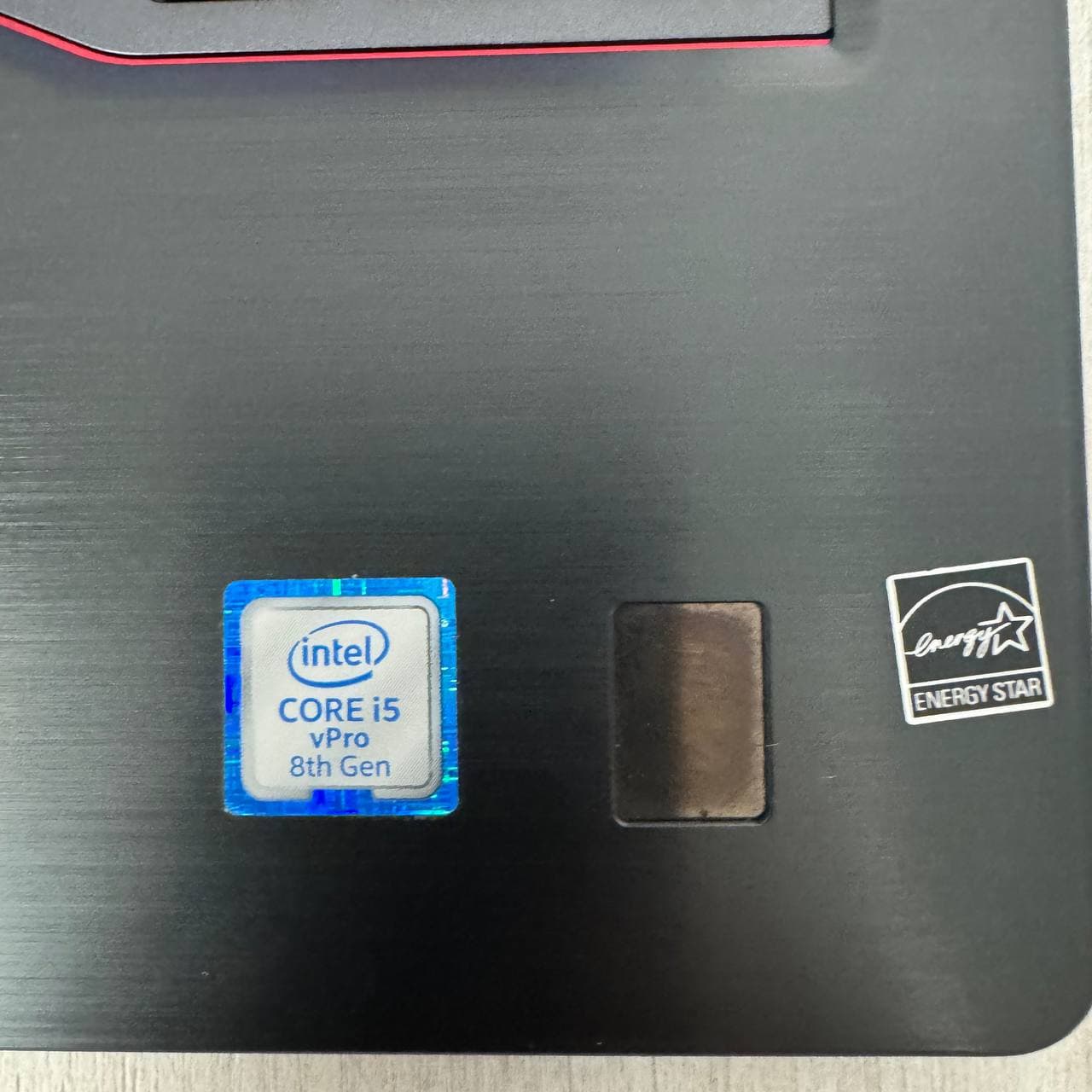 Fujitsu LifeBook U749 - фото 3
