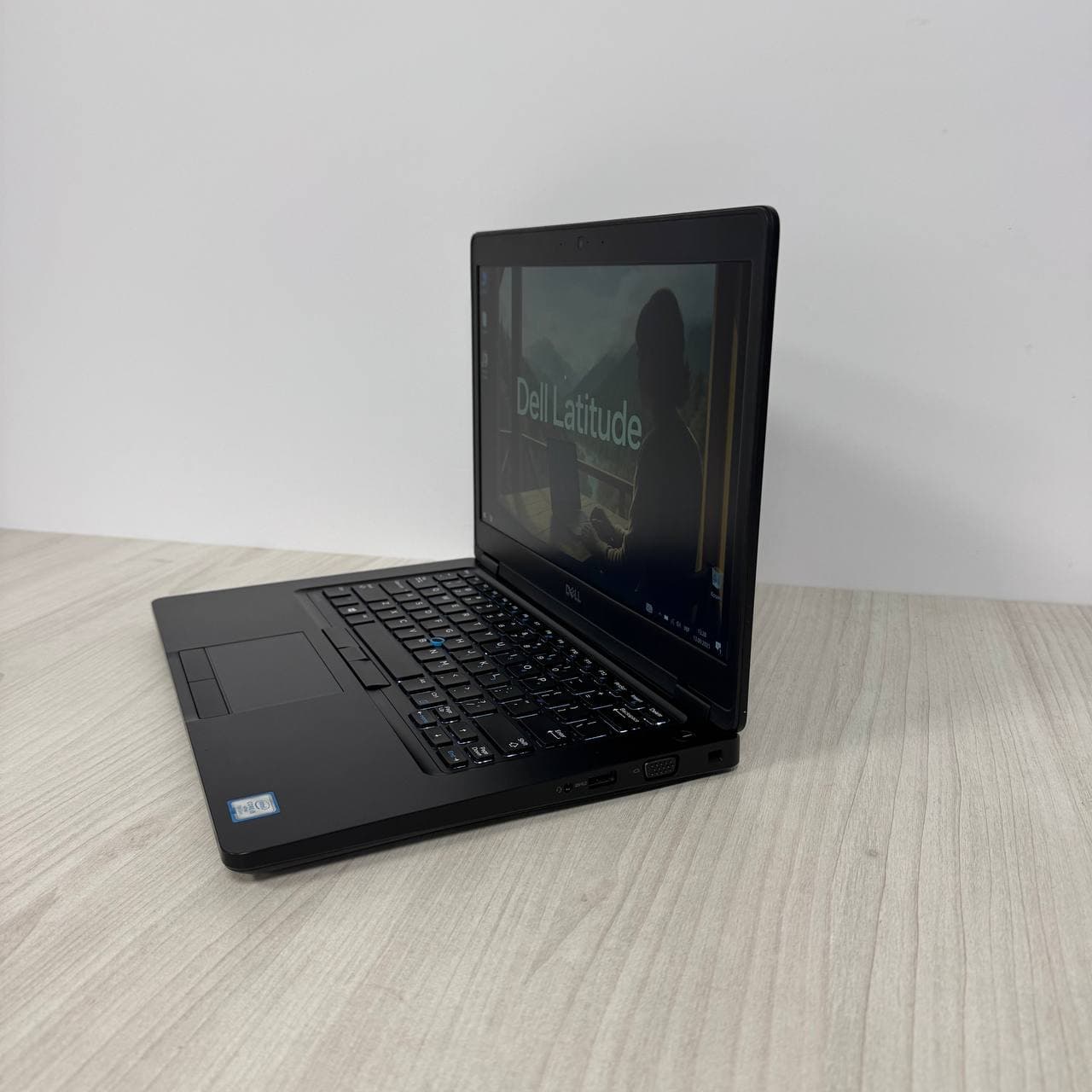 Dell Latitude 5480 i5 7440HQ Intel HD - фото 6