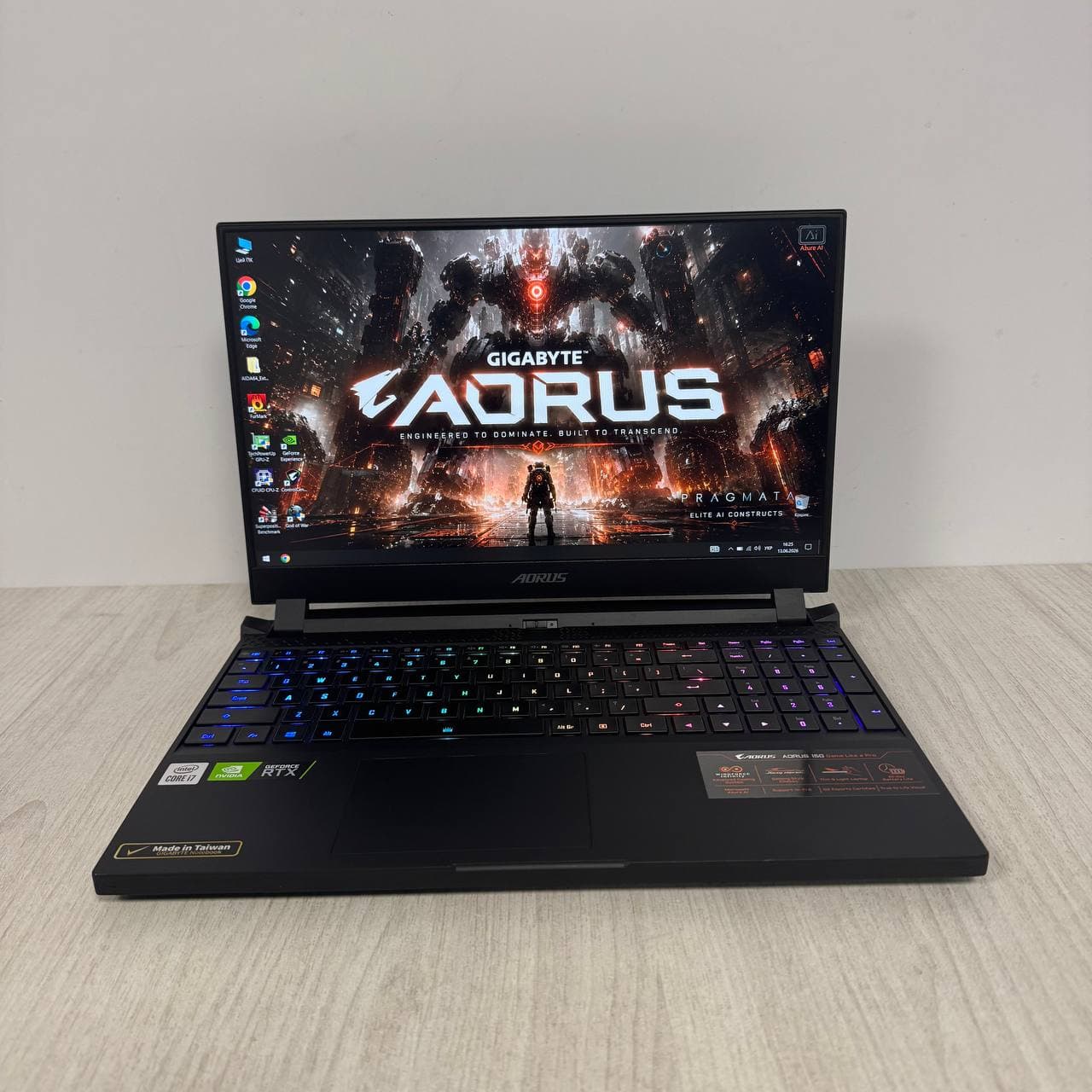 Gigabyte Aorus 15G YC - фото 1