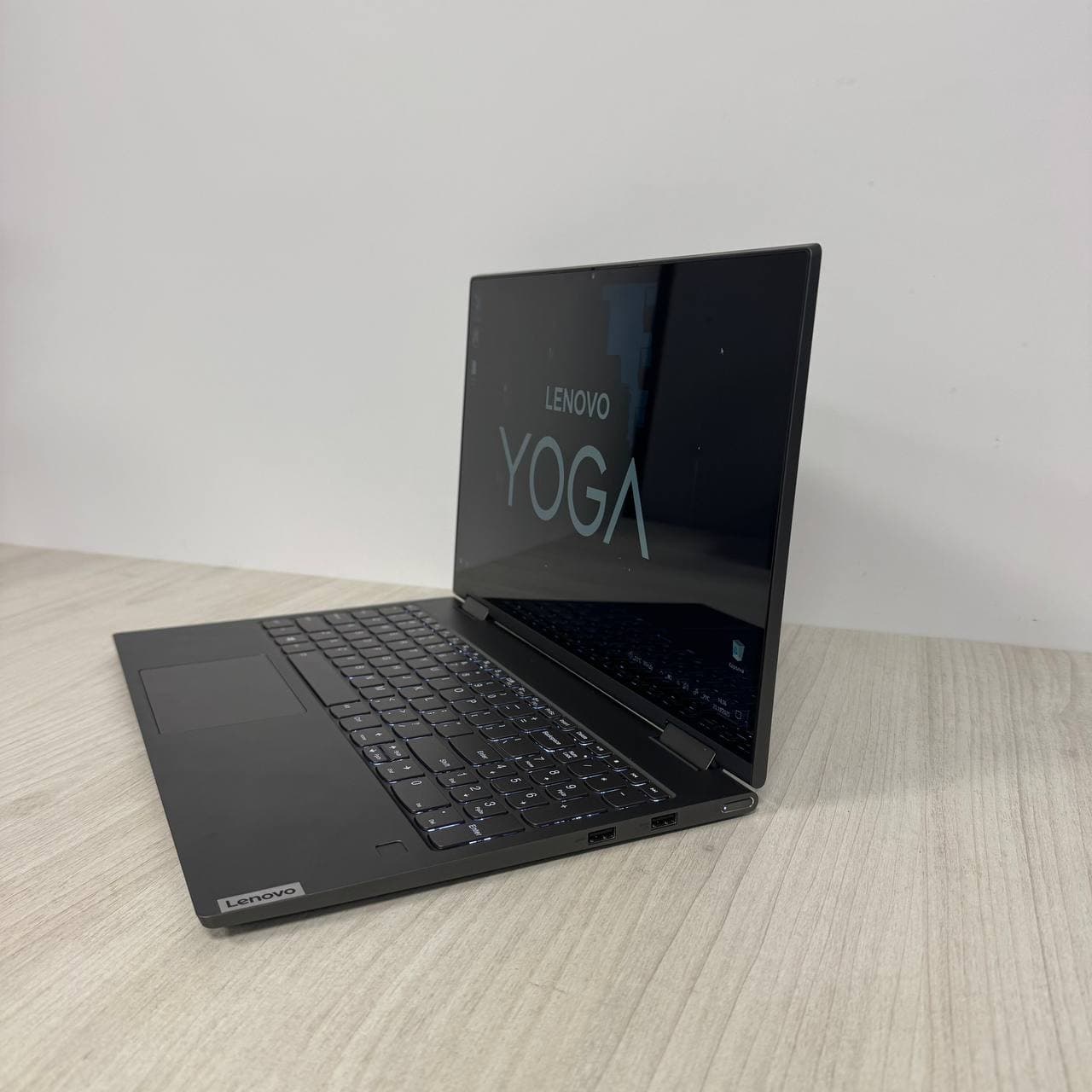 Lenovo Yoga C740-15IML x360 Touch - фото 4