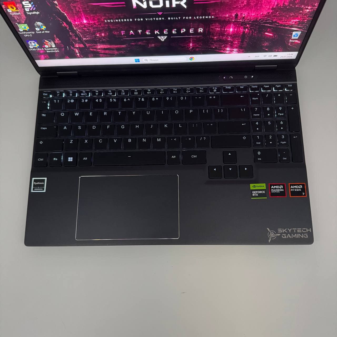 Skytech Gaming ST-NOIR-0005 15.6" 240Hz Ryzen 7 8845HS 16/512 RTX 4070 8GB - фото 2