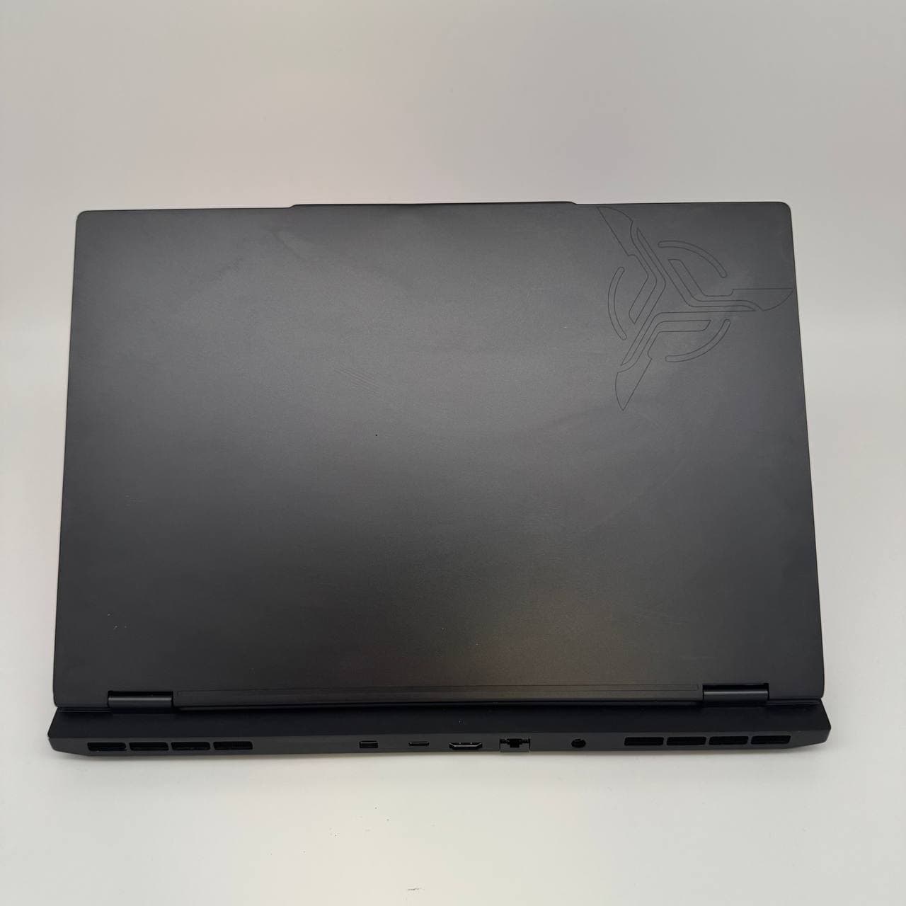 Skytech Gaming ST-NOIR-0005 15.6" 240Hz Ryzen 7 8845HS 16/512 RTX 4070 8GB - фото 5