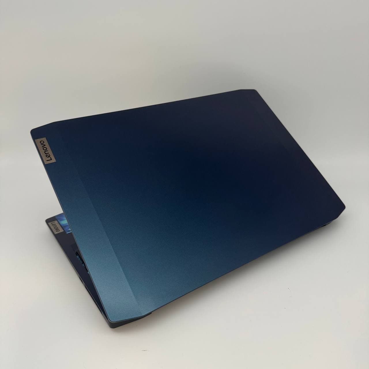 Lenovo IdeaPad Gaming 3 15IMH05 15.6" i5-10300H 8/256 GTX 1650 Ti 4GB - фото 4