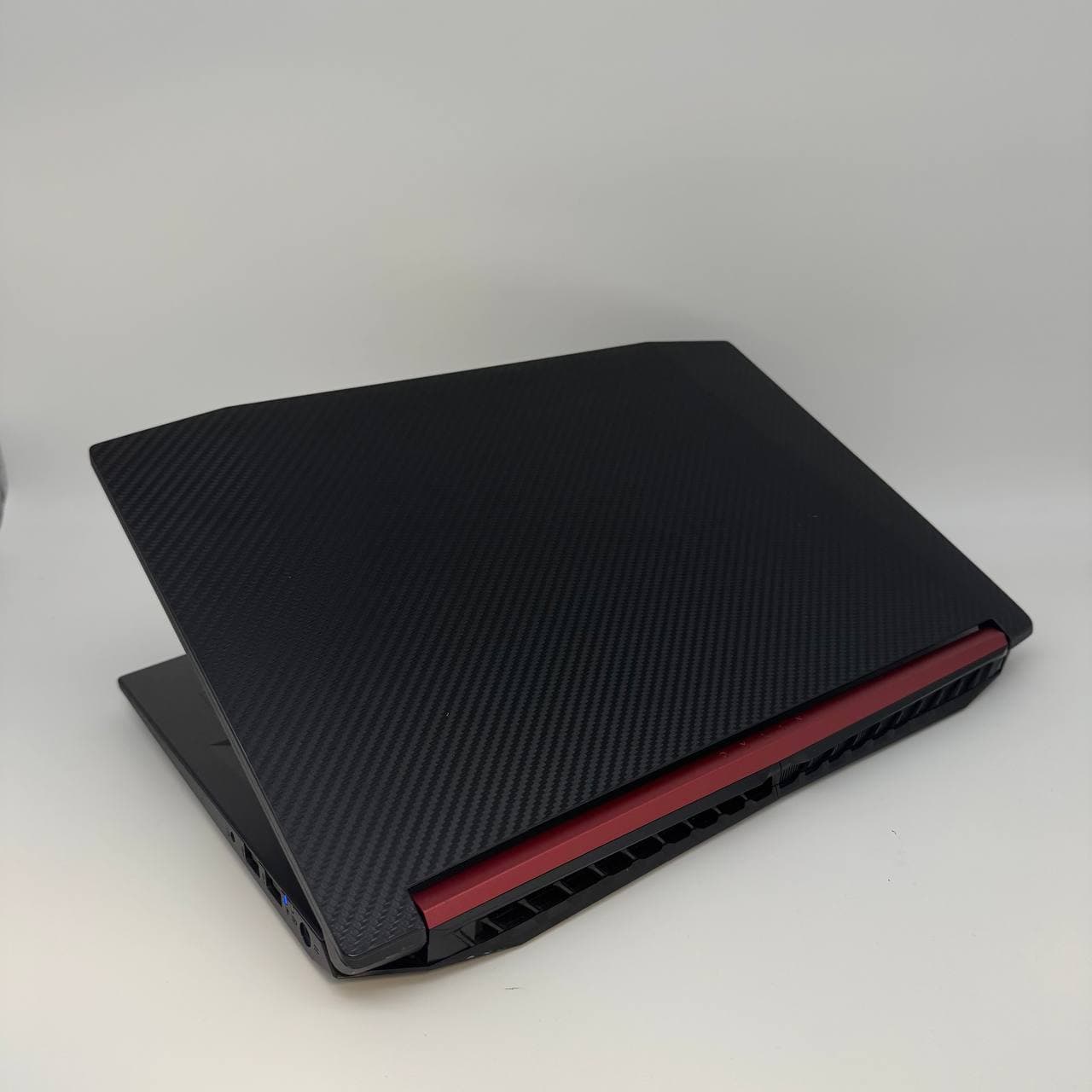 Acer Nitro 5 AN515-42 15.6" Ryzen 5 2500U 8/256 RX 560 - фото 6