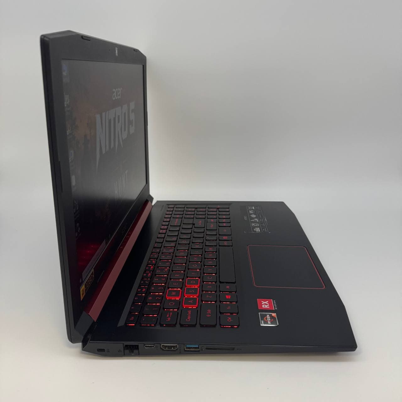 Acer Nitro 5 AN515-42 15.6" Ryzen 5 2500U 8/256 RX 560 - фото 3