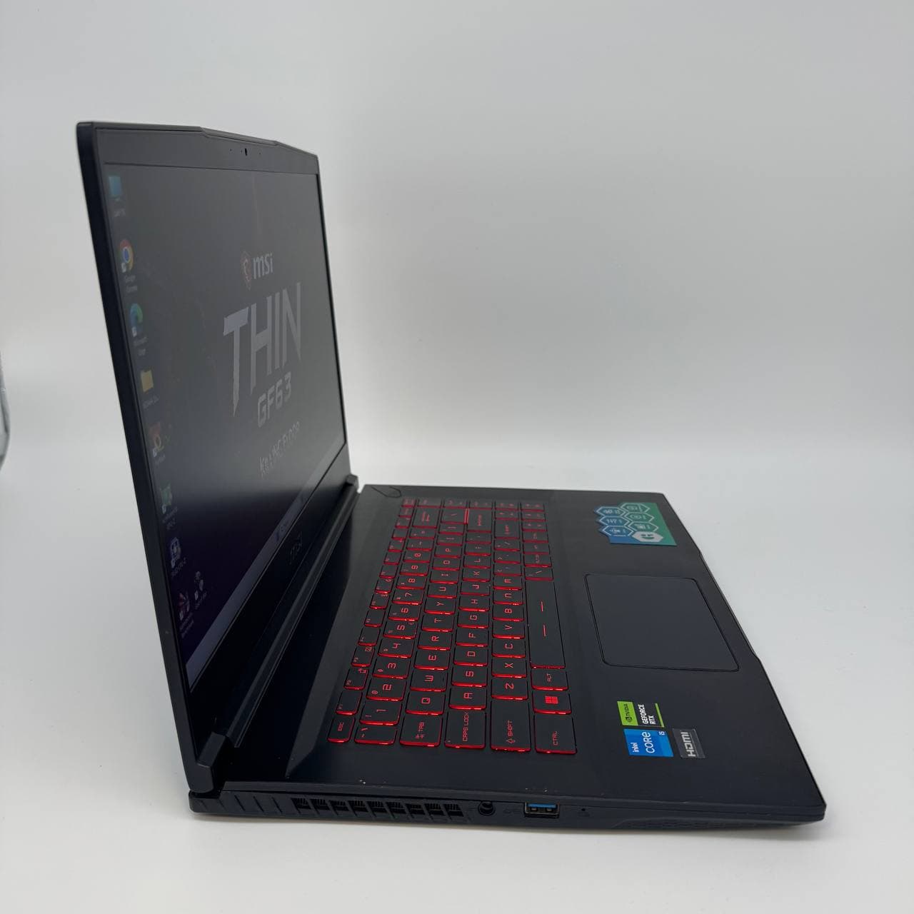 MSI Thin GF63 11UC 15.6" 144Hz Core i5-11400H 8/256 RTX 3050 4GB - фото 3