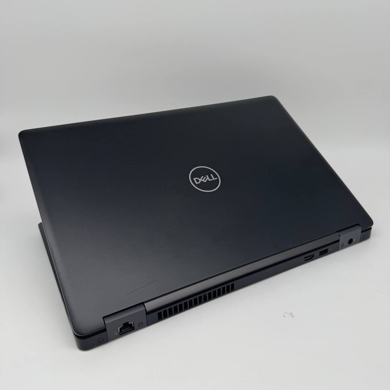 Dell Latitude 5590 HD 7300U 15.6" Core i5-7300U 8/128 - фото 4