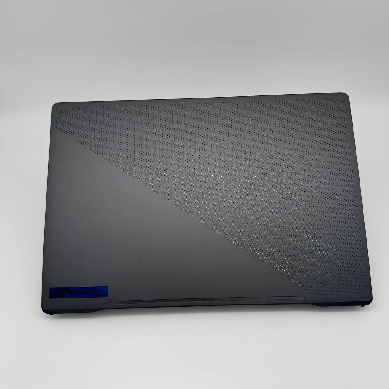 Asus ROG Zephyrus G15 GA503RM 15.6" 165Hz Ryzen 9 6900HS 16/512 RTX 3060 6GB - фото 6