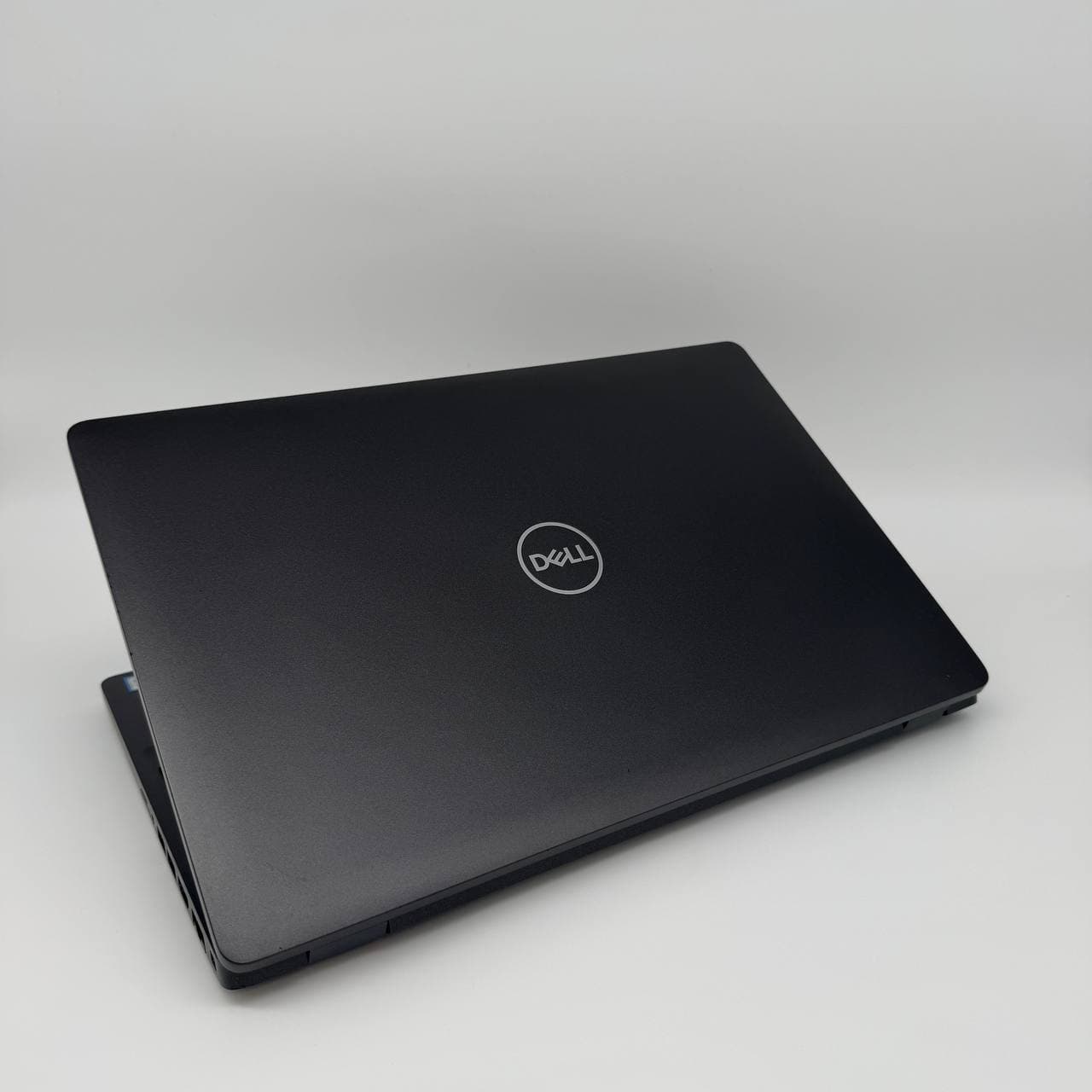 Dell Precision 3540 15.6" Core i5-8265U 8/256 - фото 4