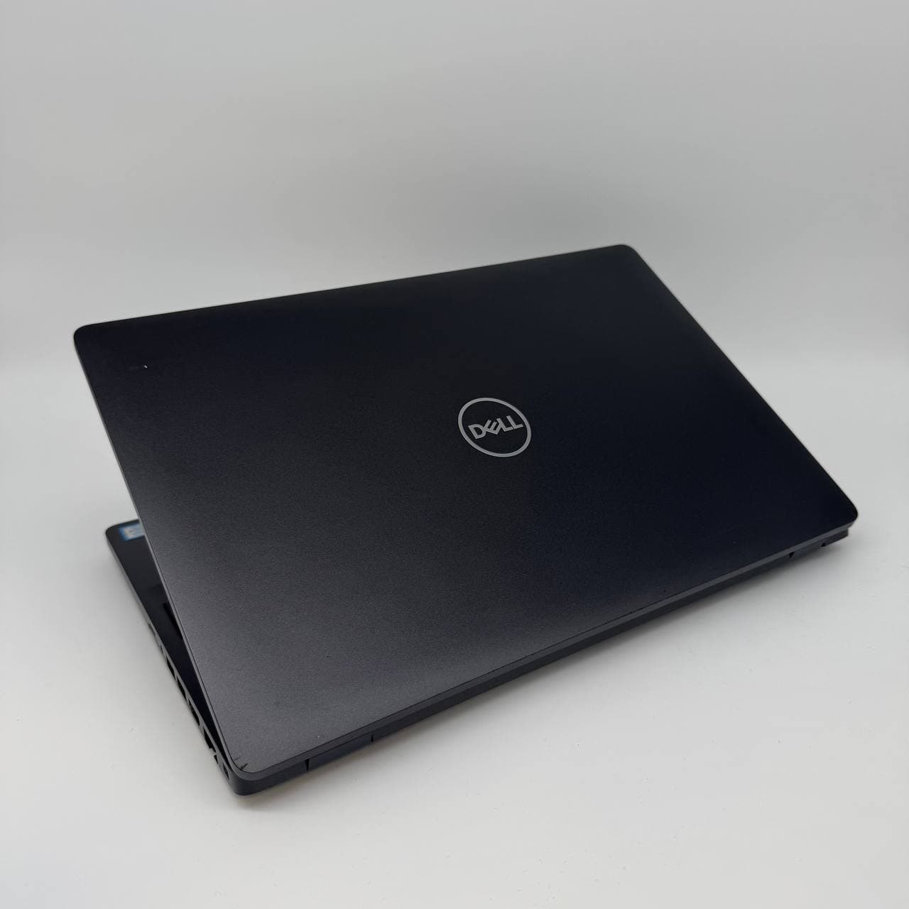 Dell Latitude 5501 15.6" Core i5-9400H 8/256 - фото 6