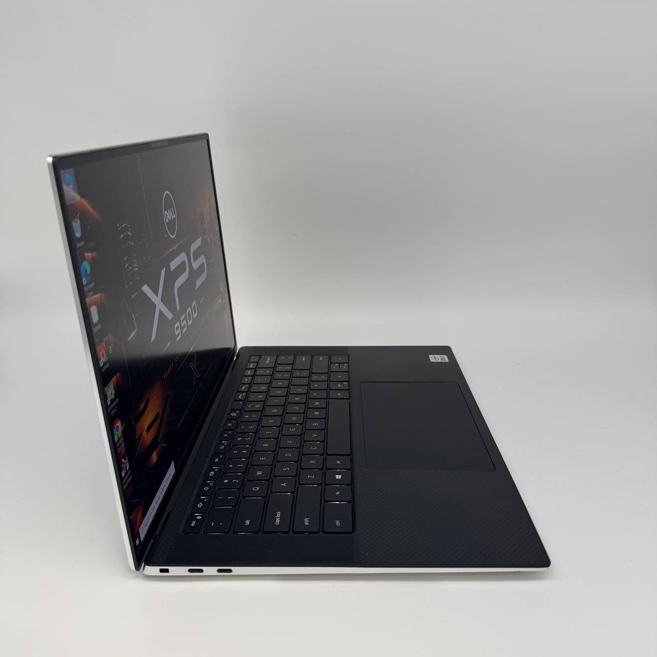 Dell XPS 9500 15.6" Core i7-10750H 16/256 GTX 1650 Ti 4GB - фото 2