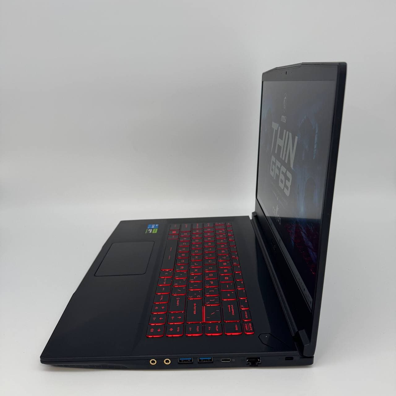 MSI Thin GF63 12UC 15.6" 144Hz i5-12450H 16/512 RTX 3050 4GB - фото 6