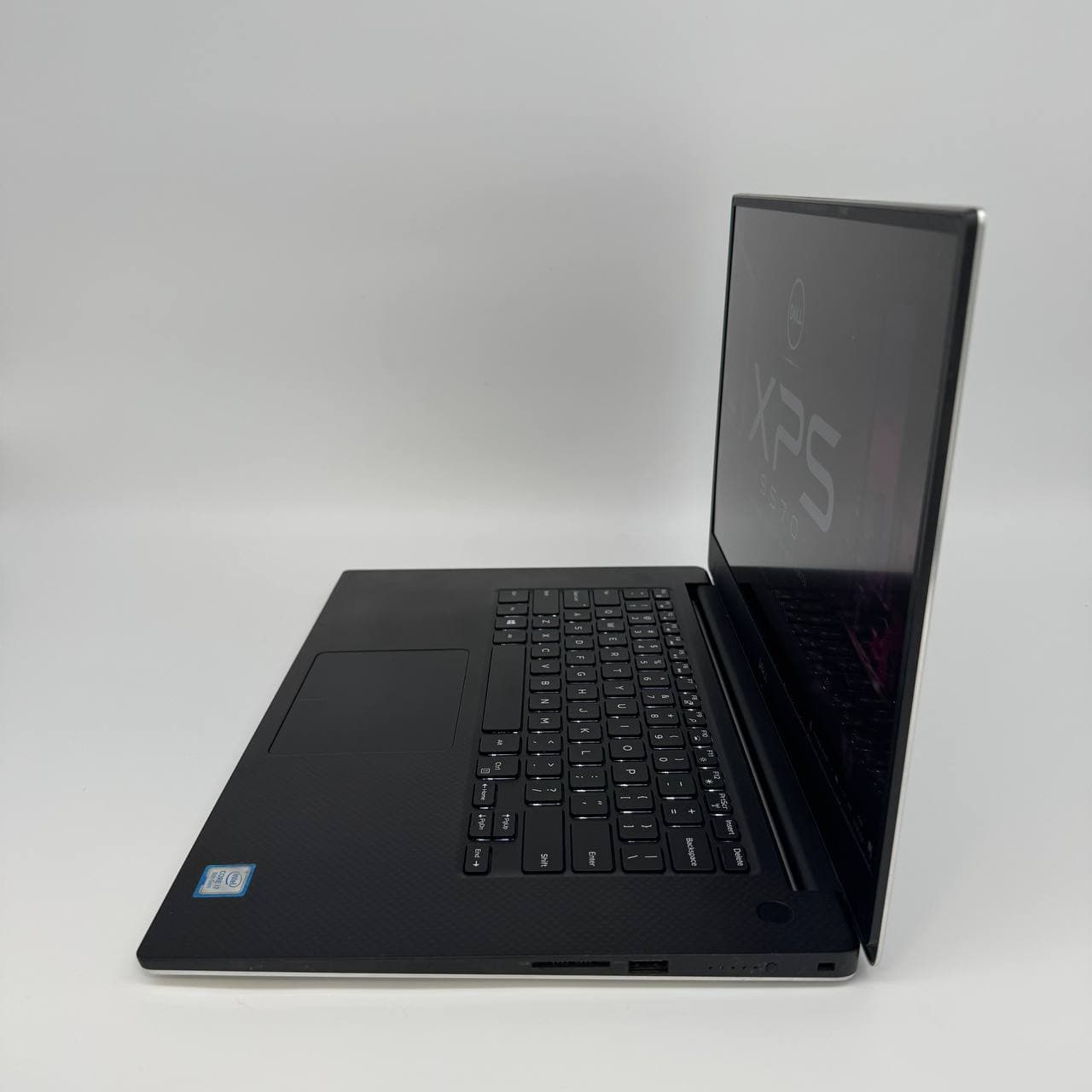 Dell XPS 9570 15.6" Core i7-8750H 8/256 GTX 1050 Ti 4GB - фото 3