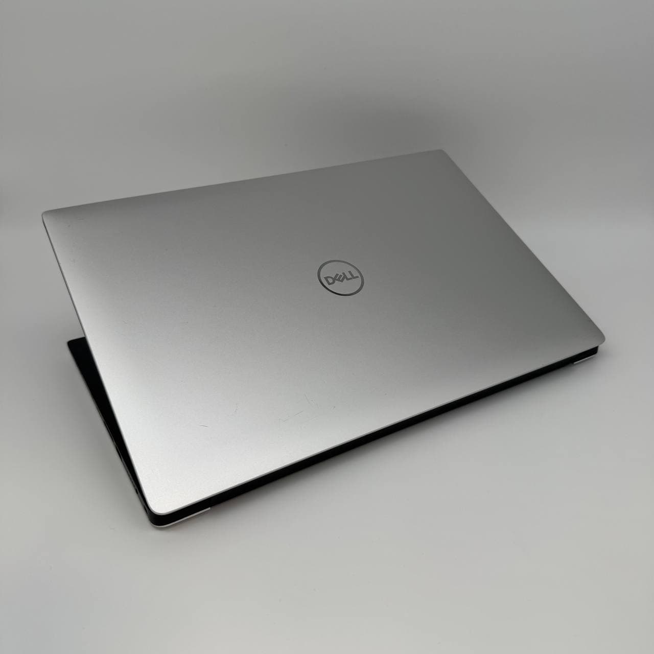 Dell XPS 9570 15.6" Core i7-8750H 8/256 GTX 1050 Ti 4GB - фото 5