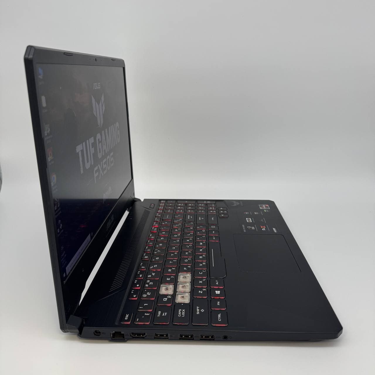 Asus TUF FX505DT 15.6" Ryzen 7 3750H 16/256 GTX 1650 4GB - фото 3