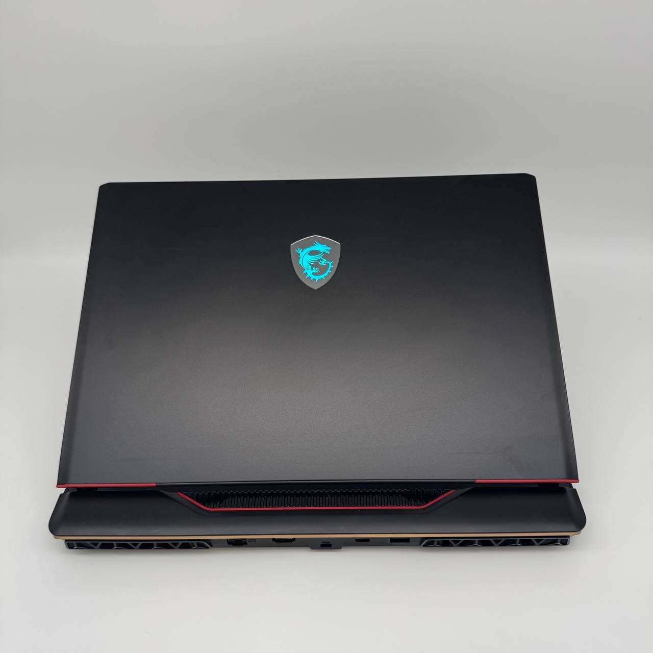 MSI Raider GE68 HX 14VGG 16.0" 144Hz Core i9-14900HX 16/512 RTX 4070 8GB - фото 6