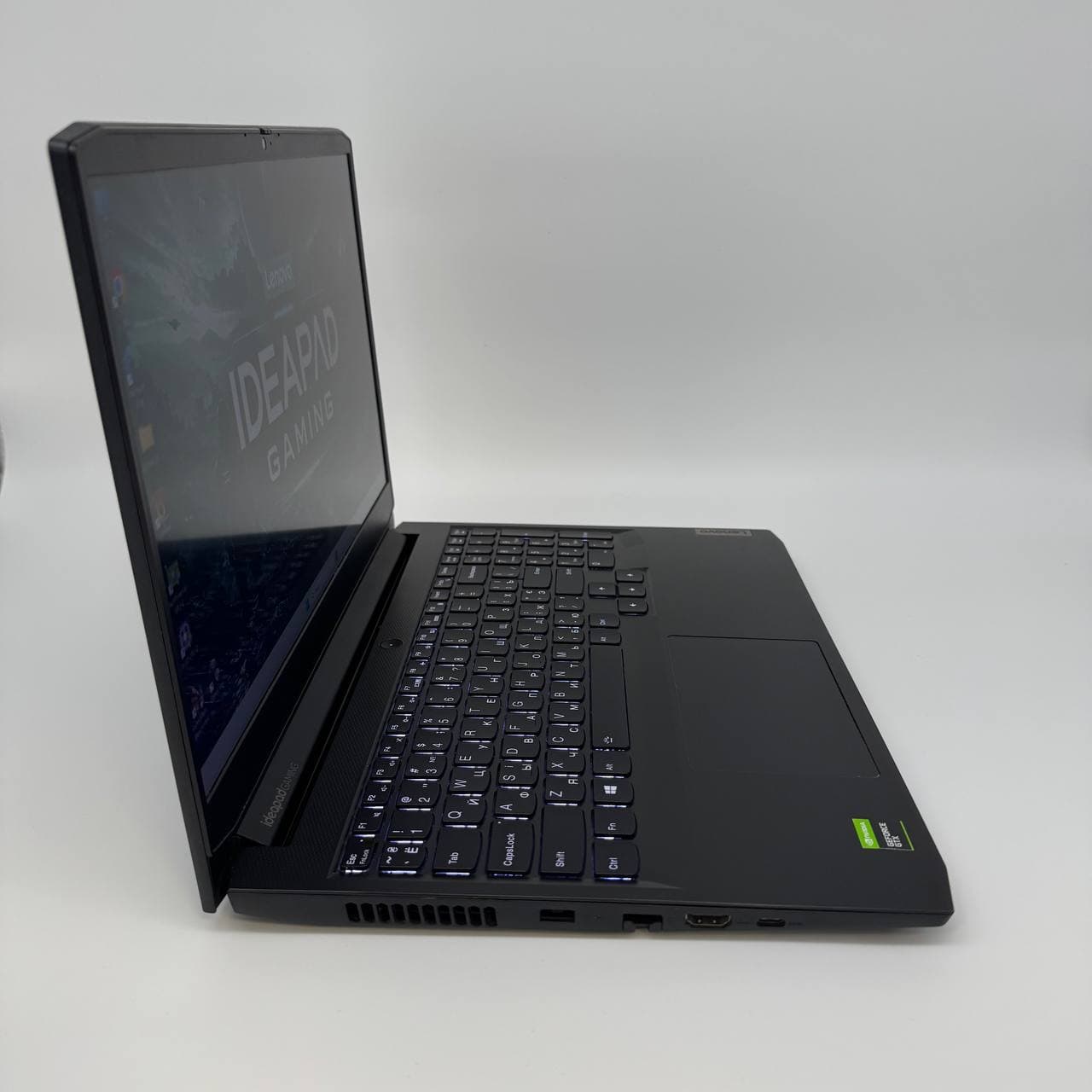 Lenovo IdeaPad Gaming 3 15IHU6 15.6" Core i5-11320H 8/256 GTX 1650 4GB - фото 6