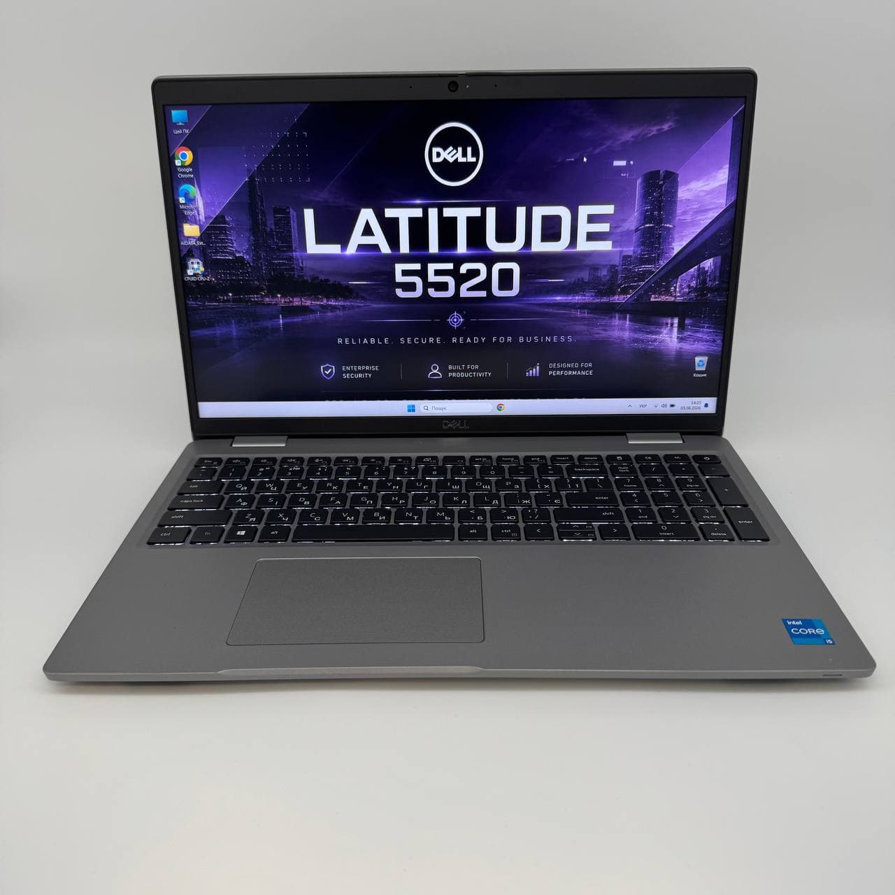 Dell Latitude 5520 15.6" Core i5-1135G7 8/256 - фото 1