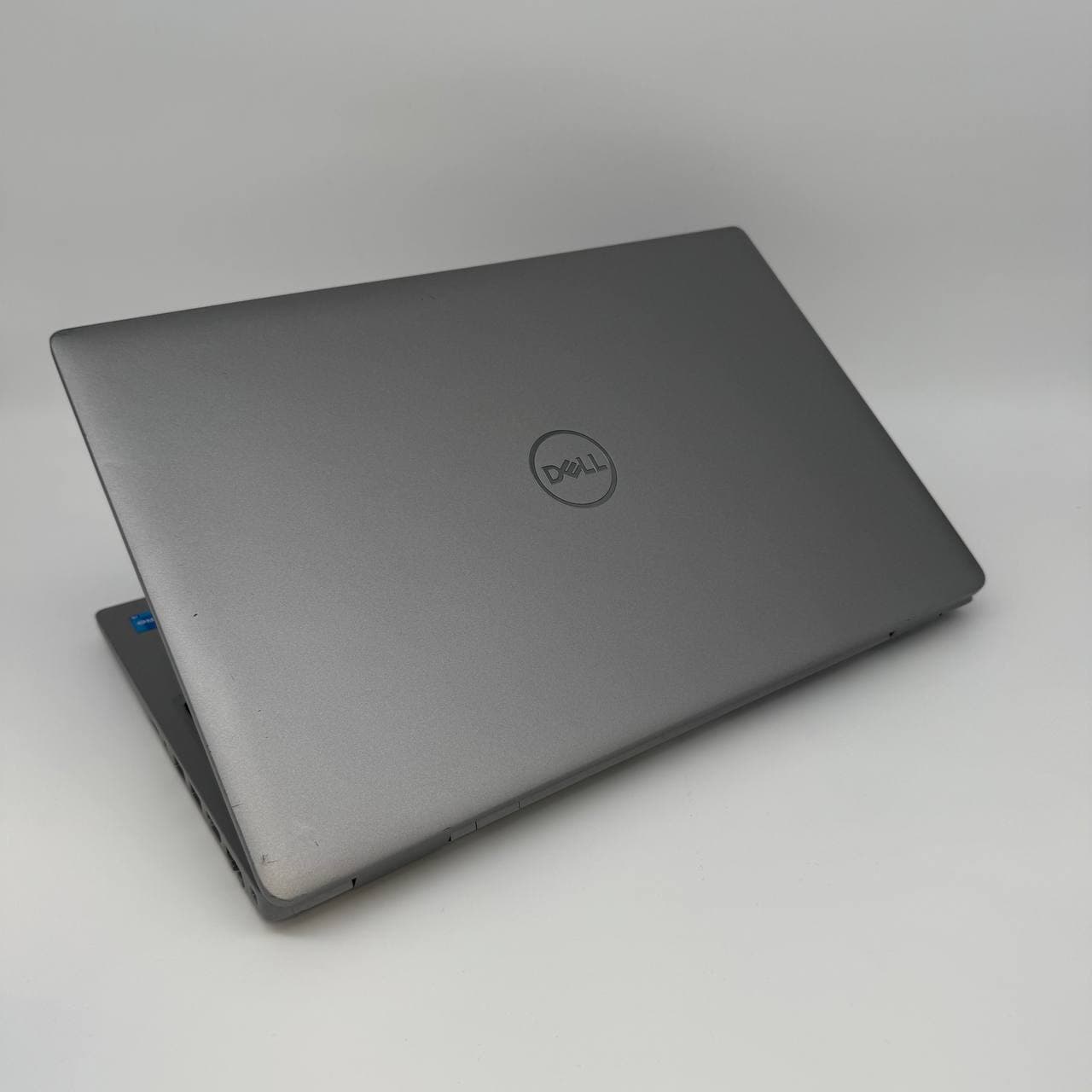 Dell Latitude 5520 15.6" Core i5-1135G7 8/256 - фото 4