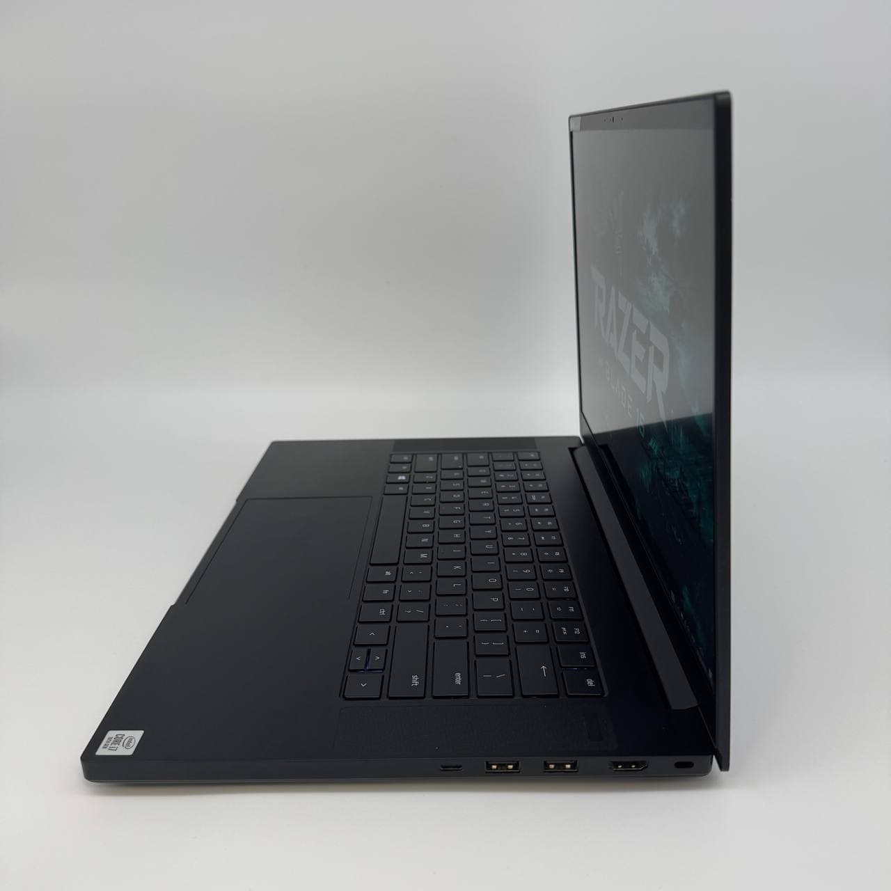 Razer Blade 15 RZ09-0328 15.6" 144Hz Core i7-10750H 16/512 RTX 2070 8GB - фото 4