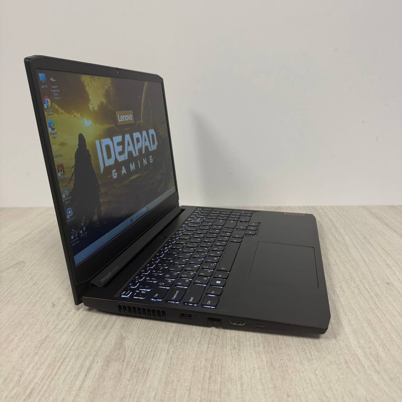 Lenovo IdeaPad Gaming 3 15IHU6 15.6" 120Hz Core i5-11320H 16/512 RTX 3050 4GB - фото 3